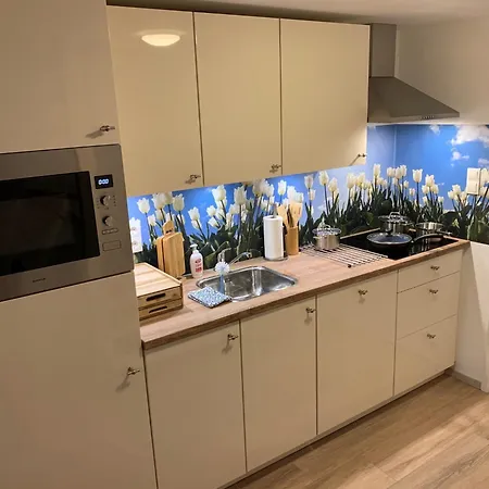 펜션 Hello - Familiehuis Quarles Uffordstraat 77 노르트베이크