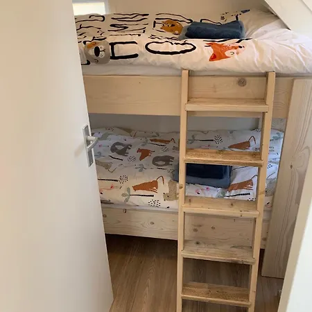 Holiday home Hello - Familiehuis Quarles Uffordstraat 77